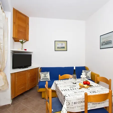 Center Marija, Location In * Vodice
