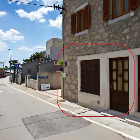 Center Marija, Location In Vodice