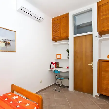 Center Marija, Location In * Vodice