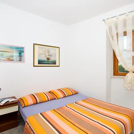 Center Marija, Location In * Vodice