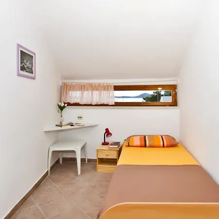 Apartamento Center Marija, Location In *